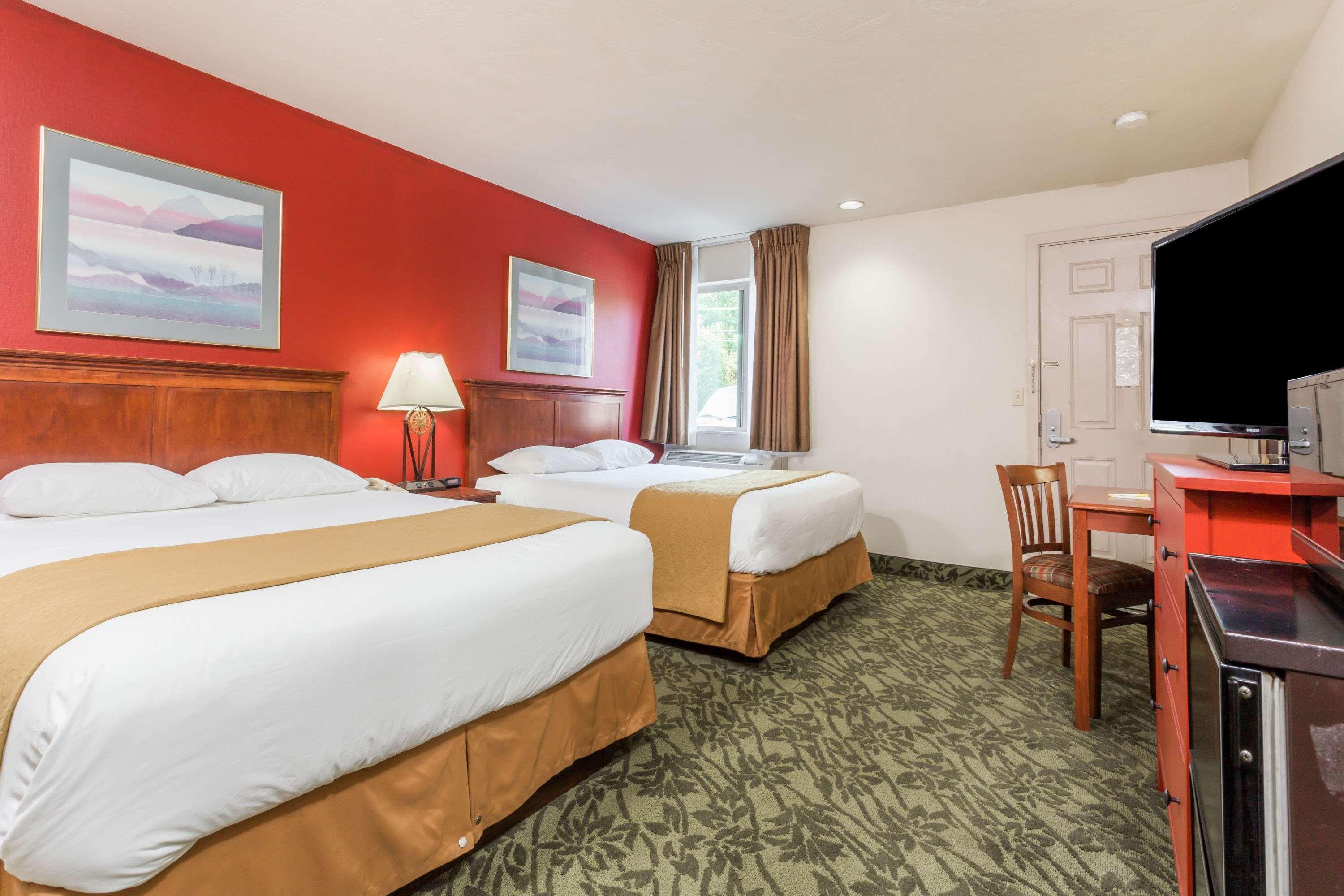 Days Inn By Wyndham Eugene Downtown/University Exteriör bild