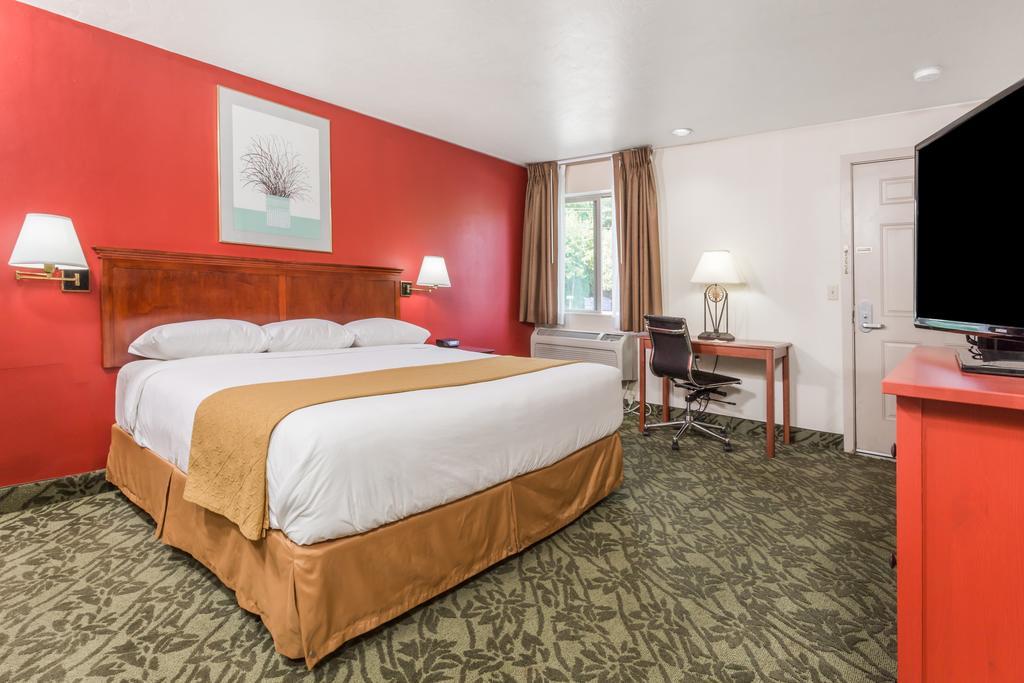Days Inn By Wyndham Eugene Downtown/University Exteriör bild